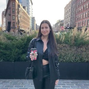 Meet your Posher, Carin